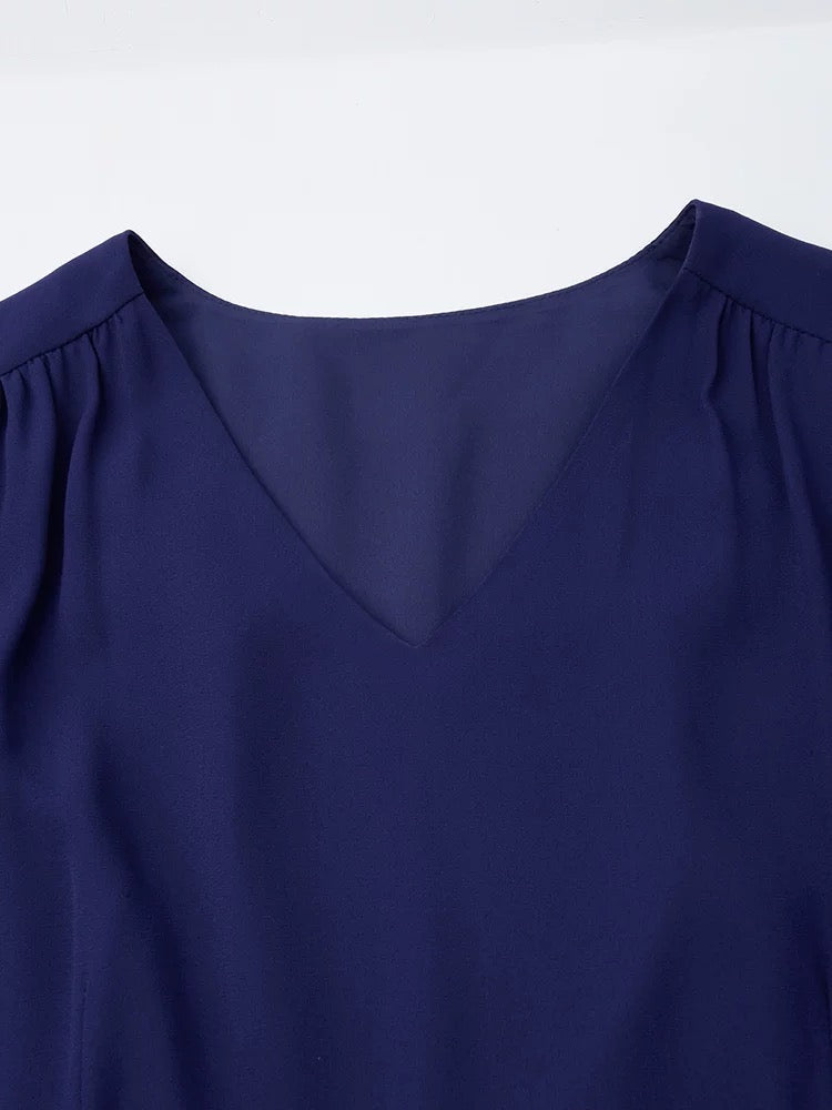 エレガンス Vネックワンピース